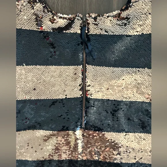 Anthropologie Maeve Short-Sleeve Sequin Striped Top Size - Picture 9 of 10